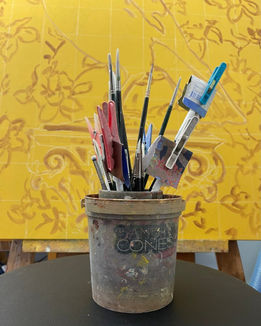 Brush care for oil painters